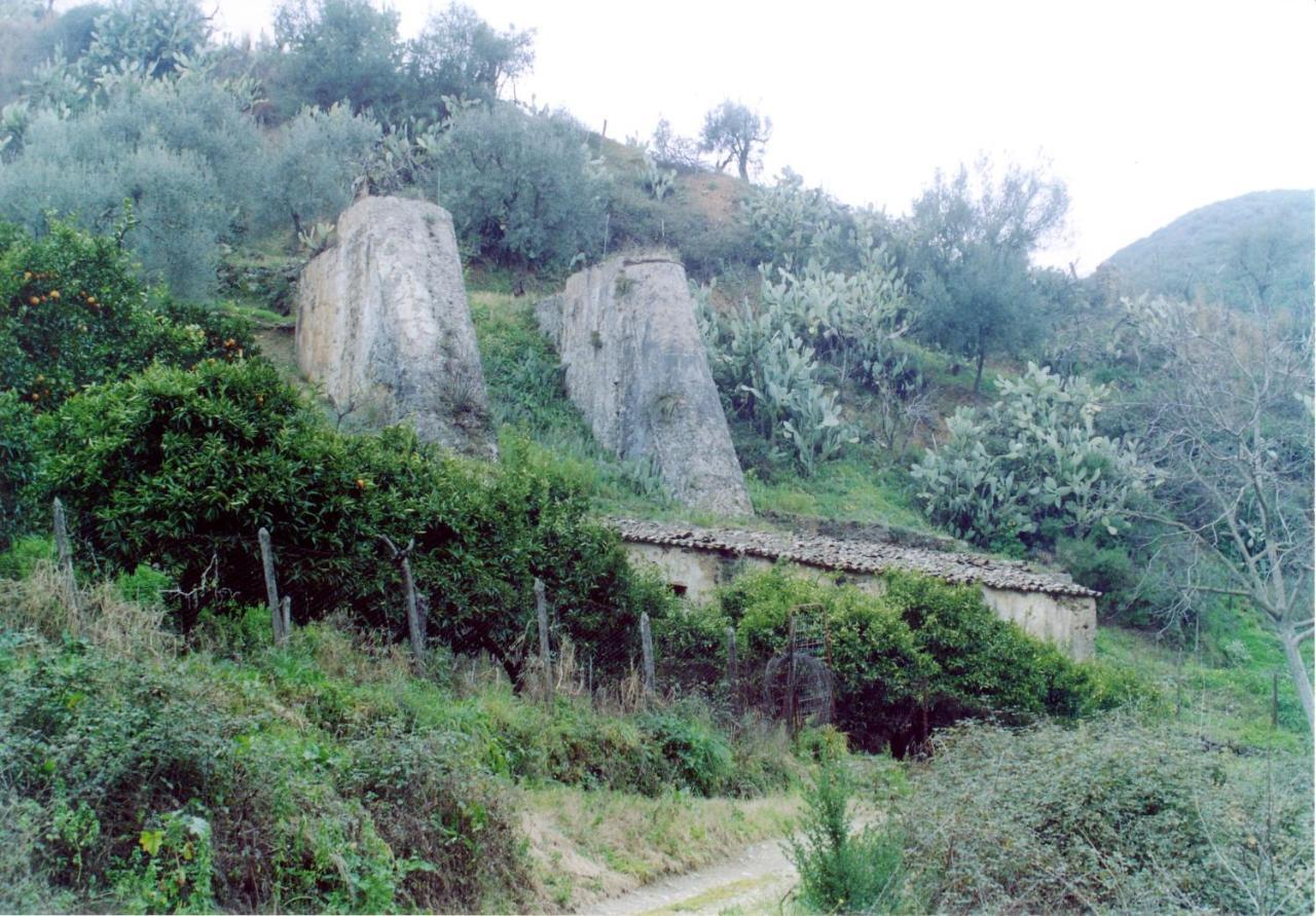 Vila Charming House In Rossano With Sea View Exteriér fotografie